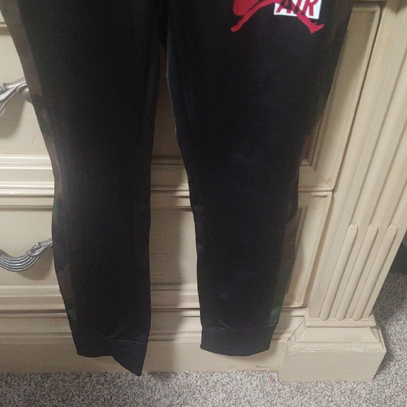 Nike Boy's Camo Jacket and Pants Set NWOT - Picture 7 of 14